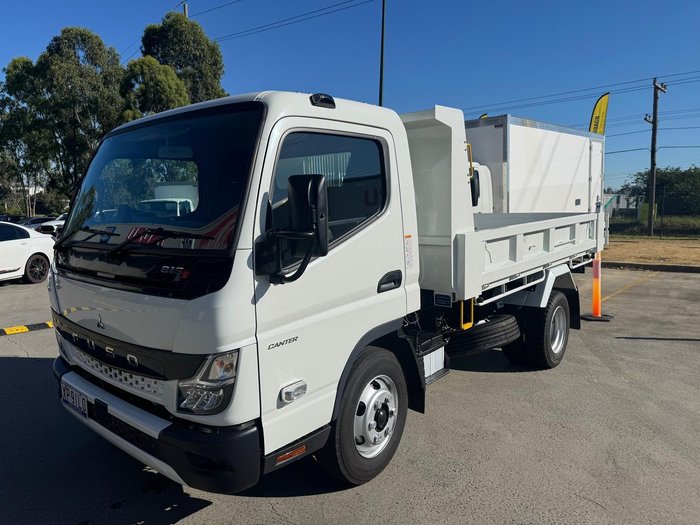 2025 Fuso Canter