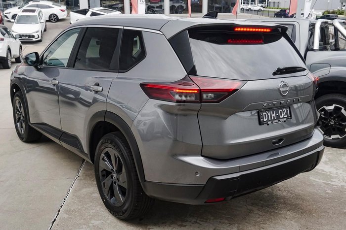 2025 Nissan X-TRAIL ST-L