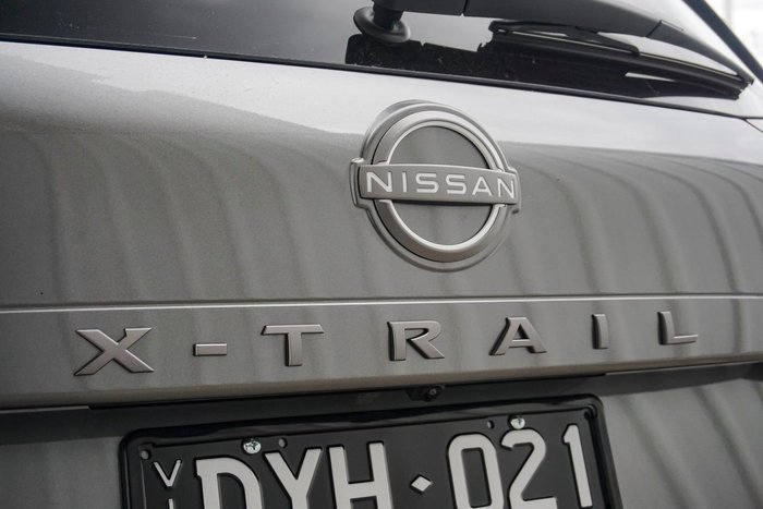 2025 Nissan X-TRAIL ST-L