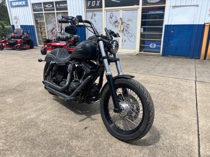 2015 HARLEY-DAVIDSON FXDB STREET BOB Black
