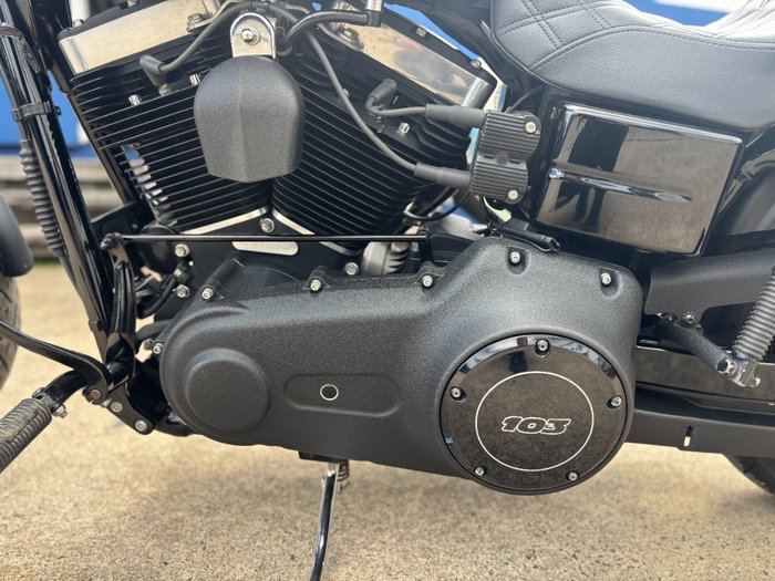 2015 HARLEY-DAVIDSON FXDB STREET BOB Black