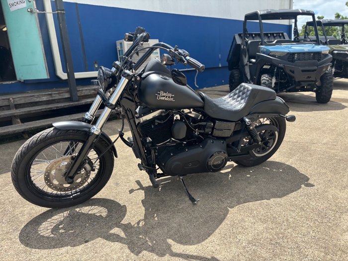 2015 HARLEY-DAVIDSON FXDB STREET BOB Black