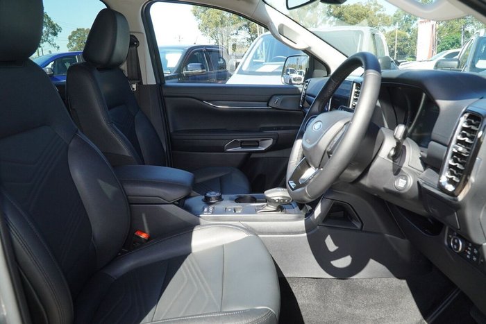 2025 Ford Everest Trend