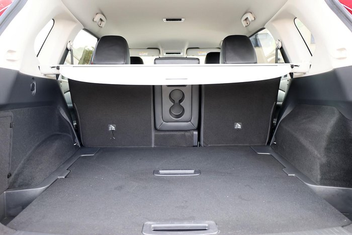 2025 Nissan X-TRAIL ST-L