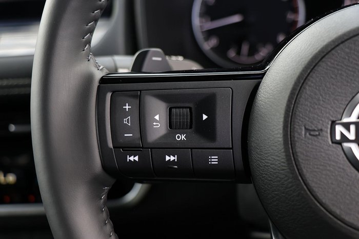 2025 Nissan X-TRAIL ST-L