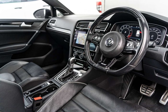 2019 Volkswagen Golf R