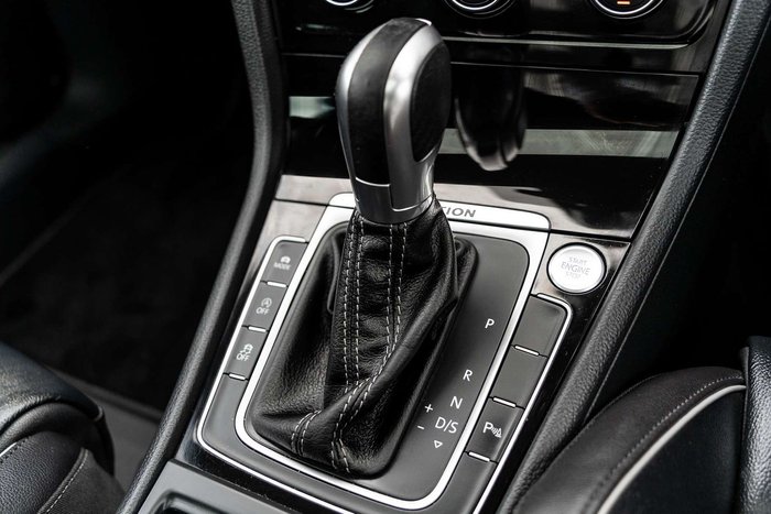 2019 Volkswagen Golf R