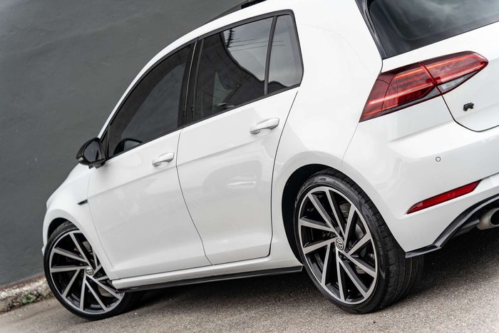 2019 Volkswagen Golf R