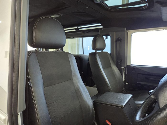 2016 Land Rover Defender