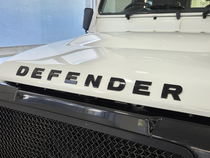 2016 Land Rover Defender