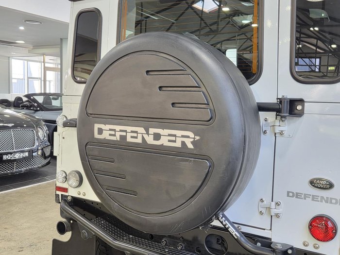 2016 Land Rover Defender