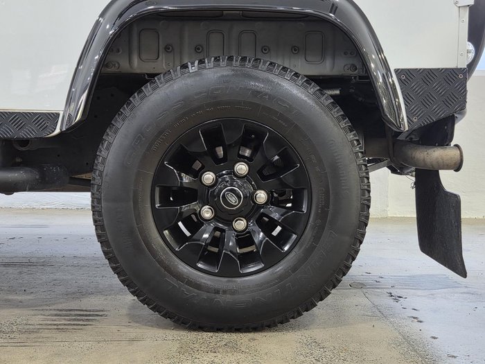 2016 Land Rover Defender