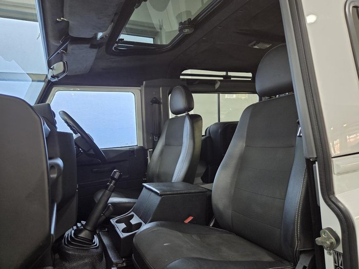 2016 Land Rover Defender