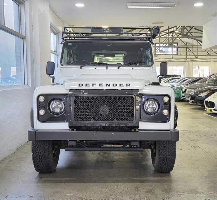 2016 Land Rover Defender