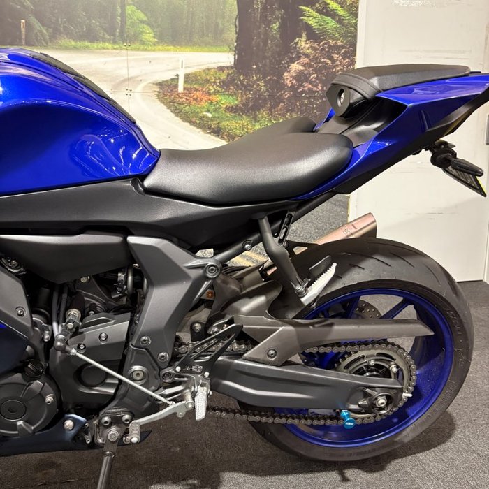 2024 Yamaha YZF-R7LA Blue
