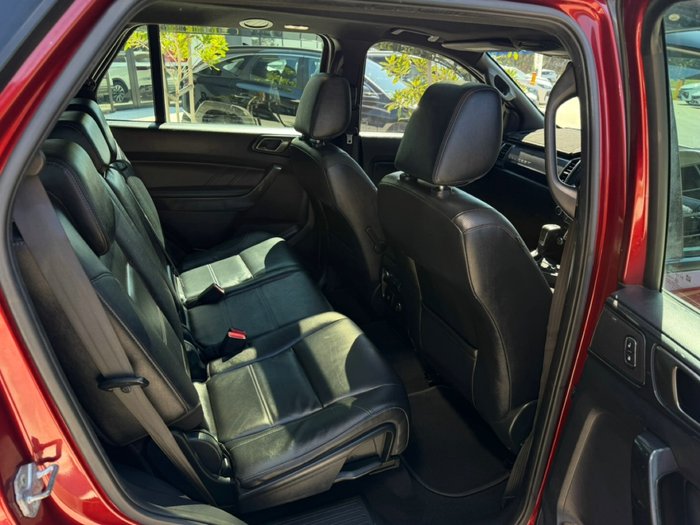 2018 Ford Everest Titanium