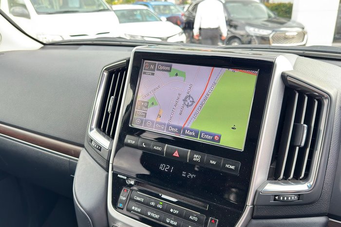 2017 Toyota Landcruiser Sahara