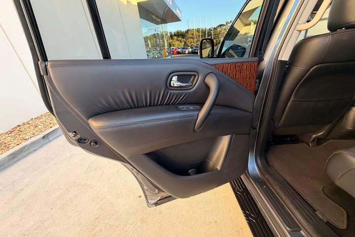 2022 Nissan Patrol Ti