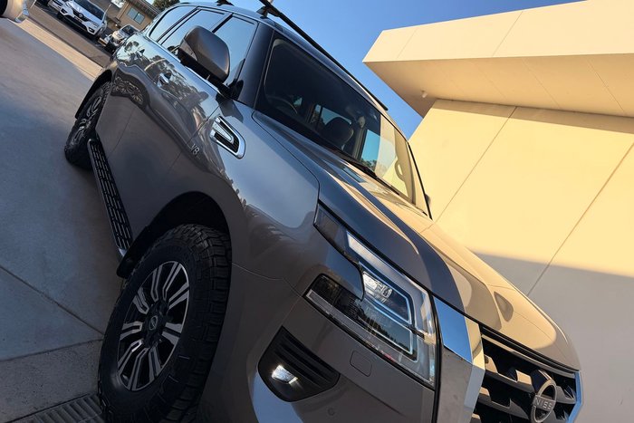 2022 Nissan Patrol Ti