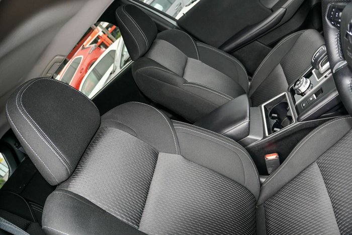 2023 Mitsubishi Outlander LS