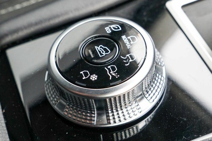 2023 Mitsubishi Outlander LS