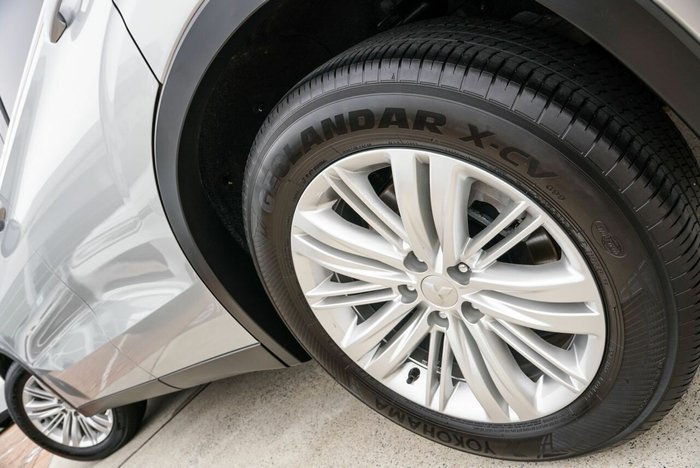 2023 Mitsubishi Outlander LS