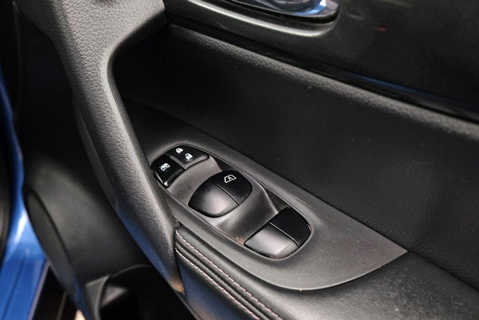 2017 Nissan X-TRAIL ST