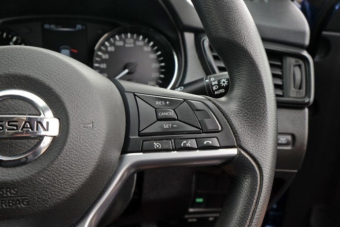 2017 Nissan X-TRAIL ST