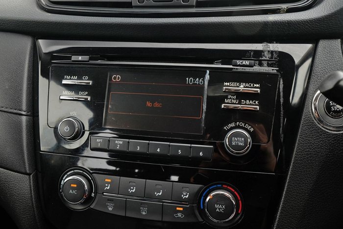 2017 Nissan X-TRAIL ST