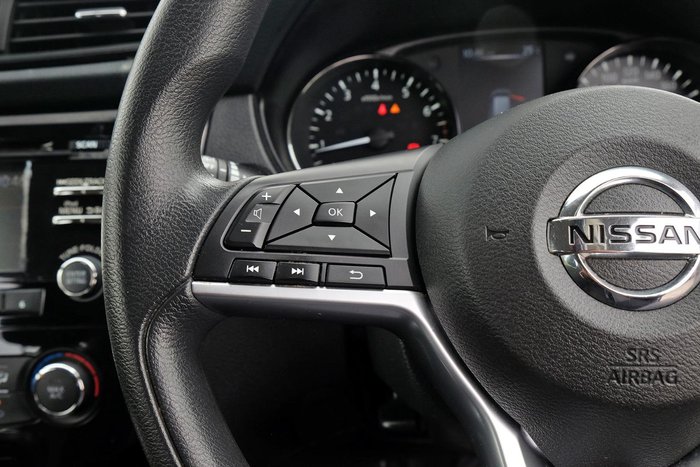 2017 Nissan X-TRAIL ST