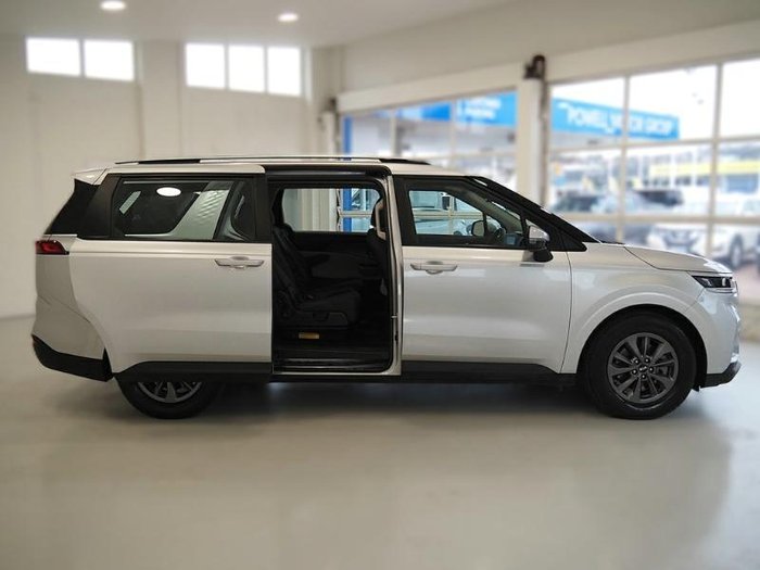 2022 Kia Carnival S