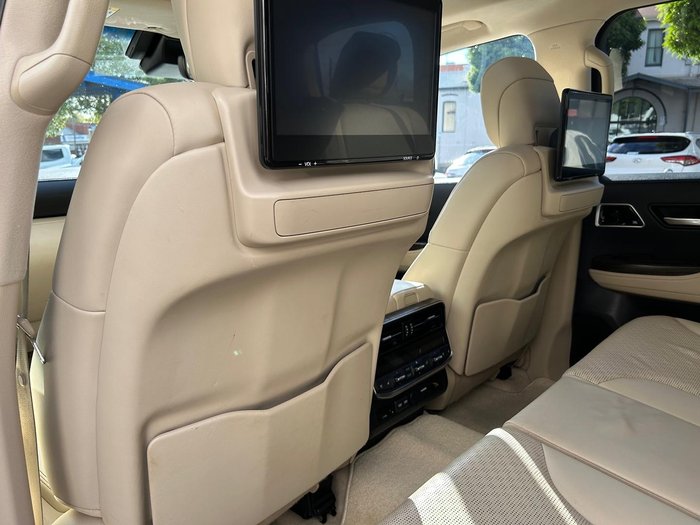 2022 Toyota Landcruiser Sahara