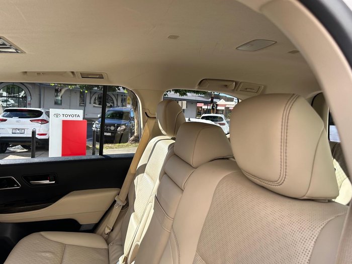 2022 Toyota Landcruiser Sahara