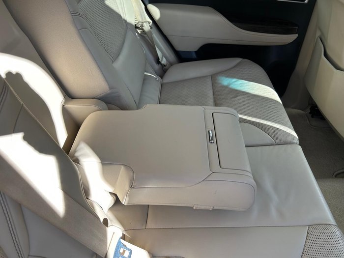 2022 Toyota Landcruiser Sahara