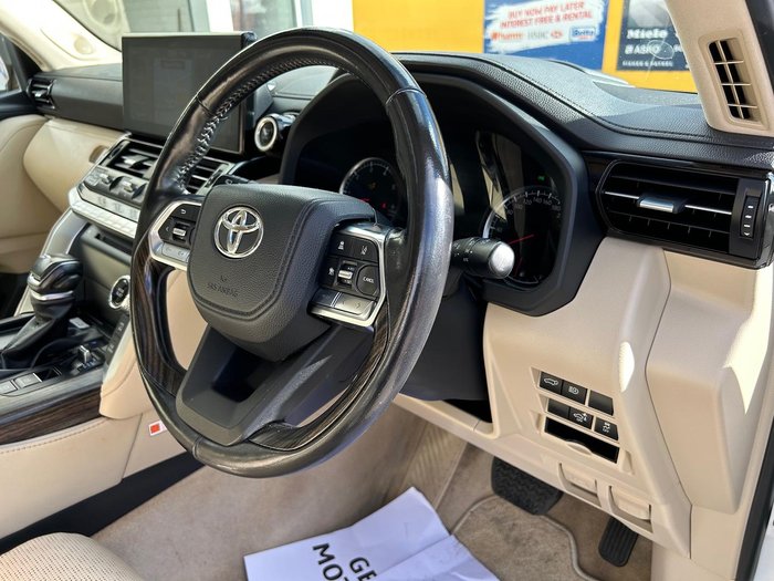 2022 Toyota Landcruiser Sahara