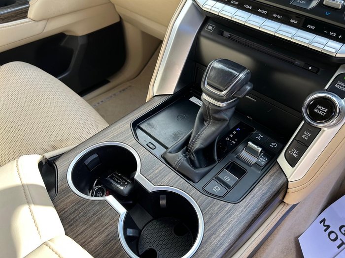 2022 Toyota Landcruiser Sahara