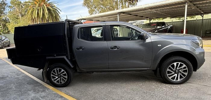 2023 Nissan Navara
