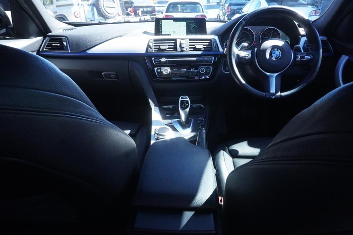 2018 BMW 3 Series 330i M Sport