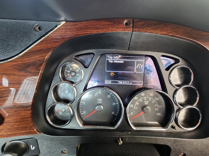 2017 Kenworth T610