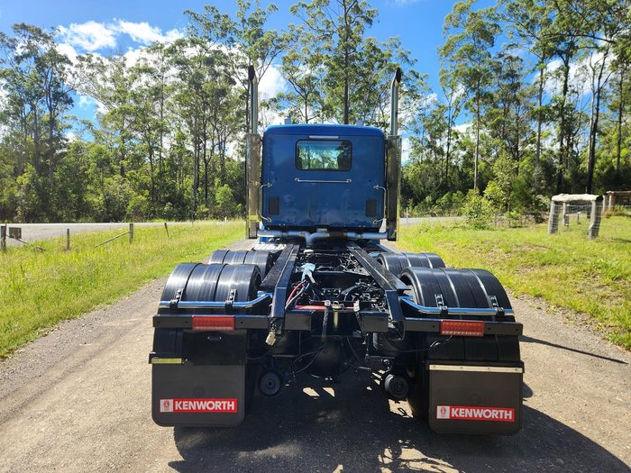 2017 Kenworth T610 SAR