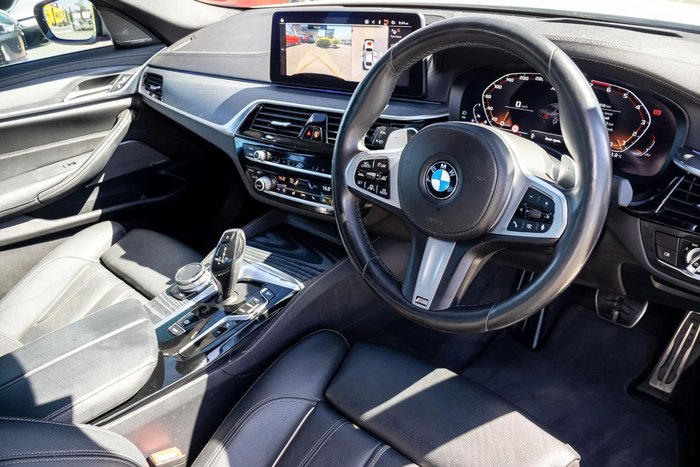2021 BMW 5 Series M550i xDrive