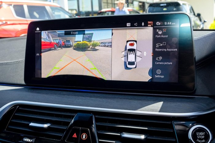 2021 BMW 5 Series M550i xDrive