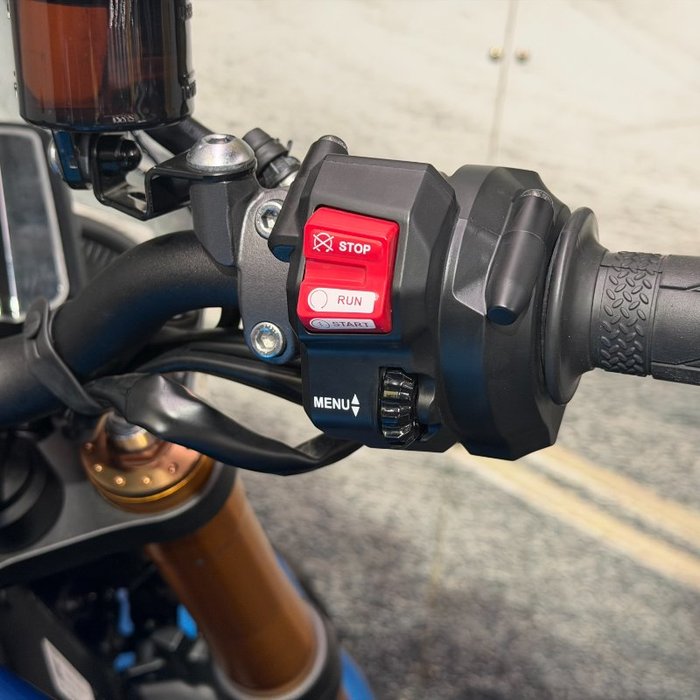 2024 Yamaha XSR900 (MTM850A) Blue