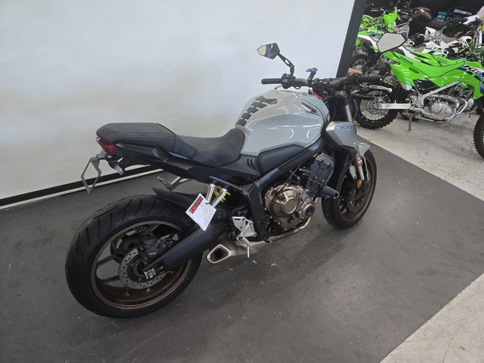 2021 Honda CB650R GREY