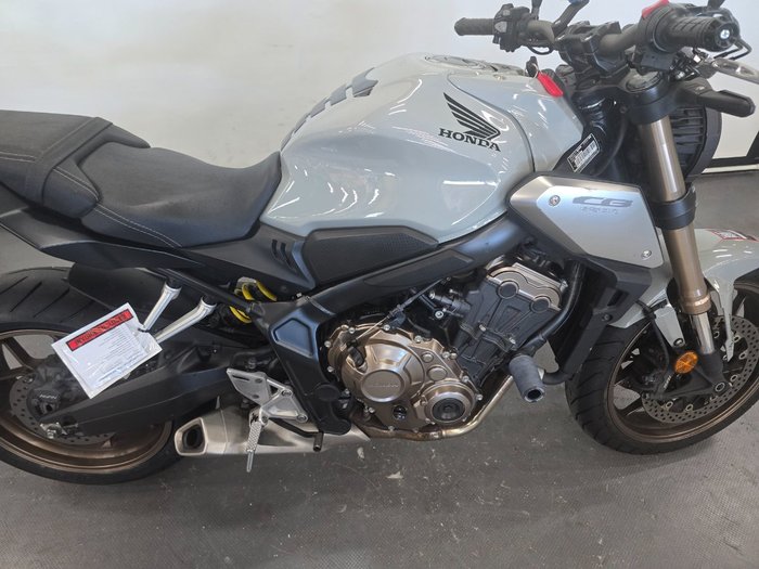 2021 Honda CB650R GREY