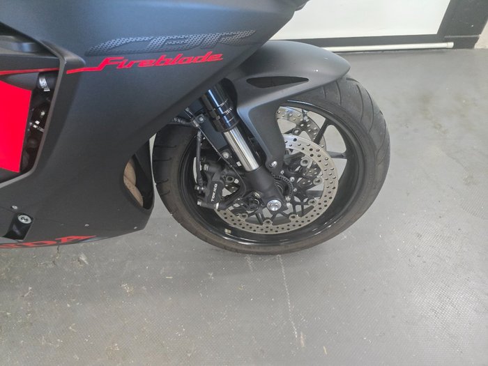 2017 Honda CBR1000RR (FIREBLADE) ABS Red