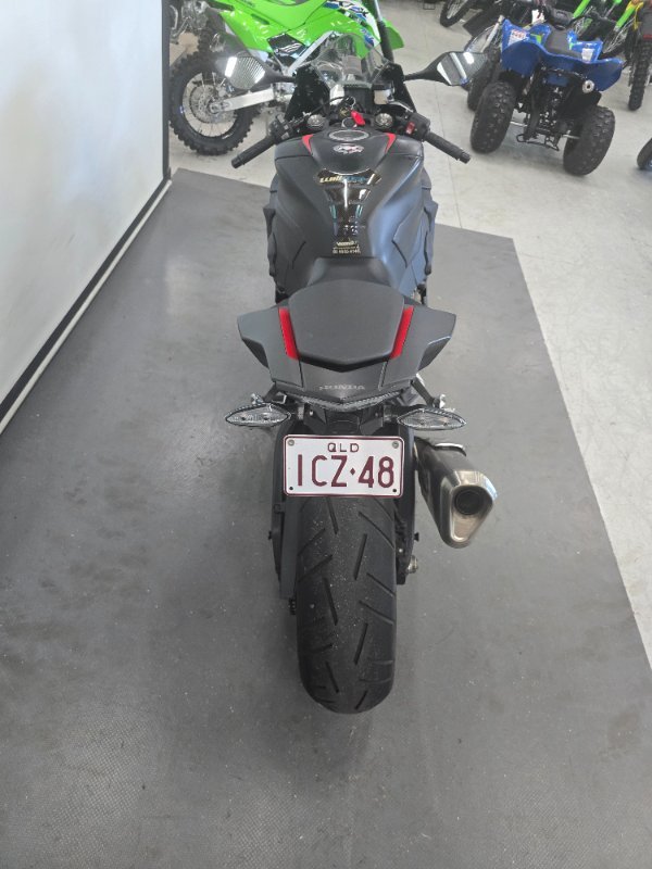 2017 Honda CBR1000RR (FIREBLADE) ABS Red