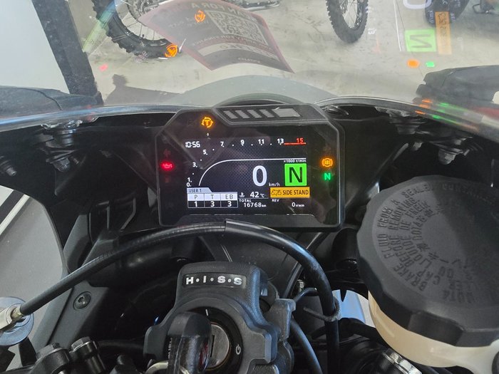 2017 Honda CBR1000RR (FIREBLADE) ABS Red