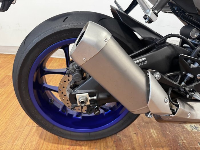 2015 Yamaha YZF-R1 BLUE