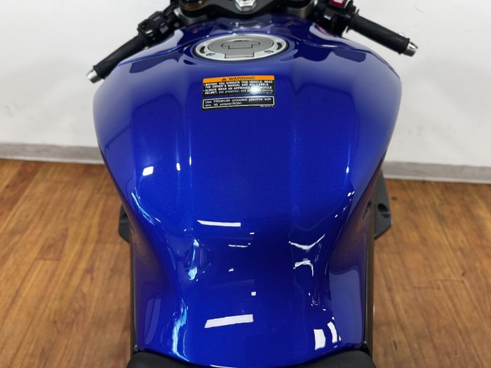 2015 Yamaha YZF-R1 BLUE